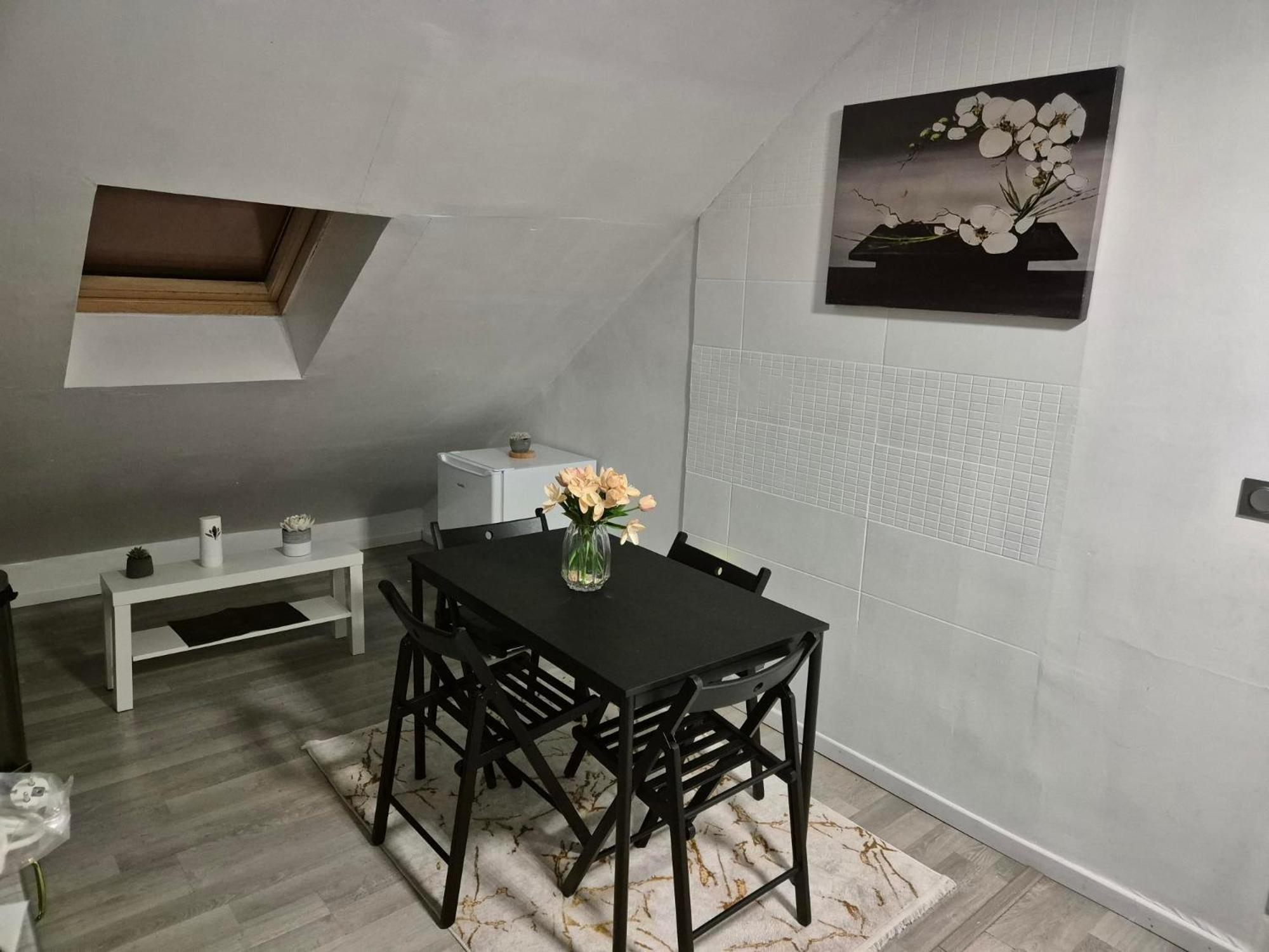 Meuble , 1 Appartement *